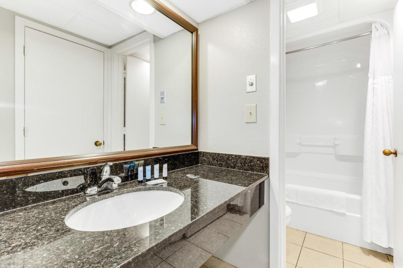 Wonderful Oceanfront 1Br Suite At Landmark Resort! 1235 Myrtle Beach Exterior foto
